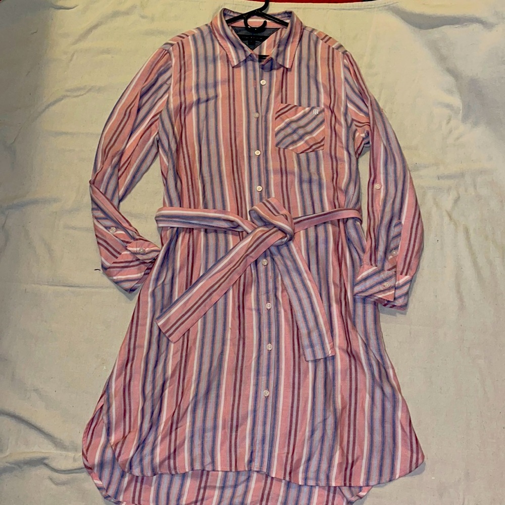 Women’s Tommy Hilfiger Striped Cotton Dress with waist strap, button up. Size 16